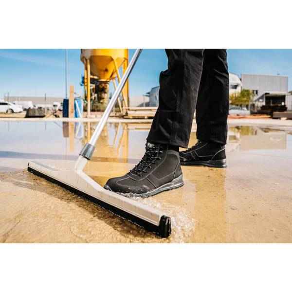 Bota S3 Src Libre De Metal Velilla 707005