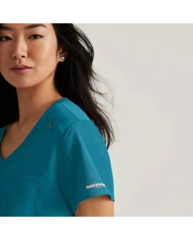 DIGNITY TUCK-IN TOP BY BARCO GARYS